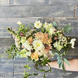 Flowers on the Vine - Wedding day beauty!