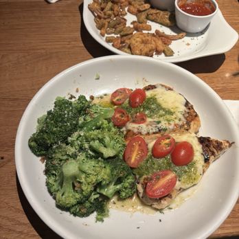 Olive Garden Italian Restaurant - Our meals - Italian Near Me - Springfield, Illinois