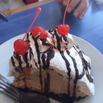 Surf Rider Bluewater - Mud pie. Delicious. - Seafood Near Me - Hampton, Virginia Surf Rider Bluewater - Mud pie. Delicious. - Seafood Near Me - Hampton, Virginia