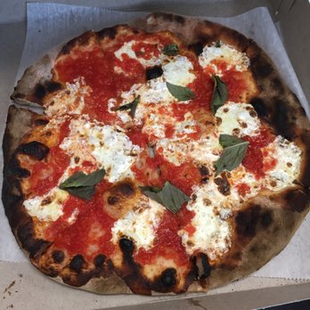 Abeetz - The Mutzie (Fresh Mozzarella, Tomato Sauce & Fresh Basil) - Food Trucks Near Me