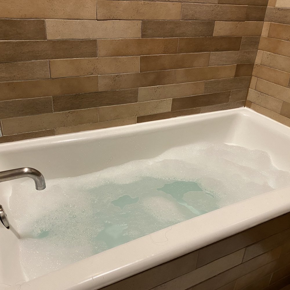 Hotel Abrego - Premier Fireplace King bathtub - Hotels Near Me - Monterey, California Hotel Abrego - Premier Fireplace King bathtub - Hotels Near Me - Monterey, California