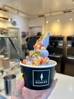 Bumsan Organic Milk Bar by null