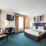 Photo of Comfort Hotel Bayer's Lake