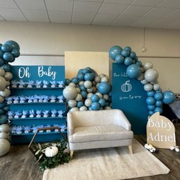 Backdrop with favors