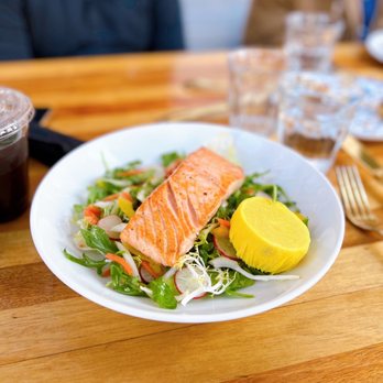 Bianca - Salmon a la plancha - French Near Me - Culver City, California