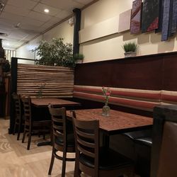 Asahi Restaurant - Very clean and comfortable.