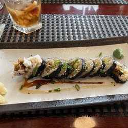 Basil Thai & Sushi - Crunch Roll