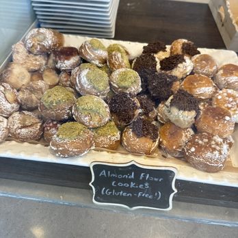 Linda's Dolci - Gluten free Almond Cookies!! - Bakeries Near Me - Albuquerque, New Mexico