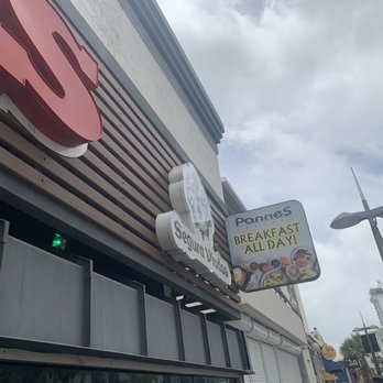 Pannes - Front sign - Breakfast & Brunch Near Me - San Juan, Puerto Rico Pannes - Front sign - Breakfast & Brunch Near Me - San Juan, Puerto Rico