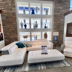 Rooms To Go Furniture Store - Fort Worth - Thinking about this piece for icing room in our new house.