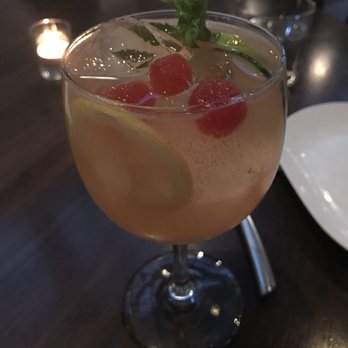 Spoon and Stable - Gin and tonic - New American Near Me - Minneapolis, Minnesota