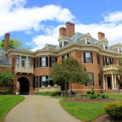 The Davenport Memorial Home