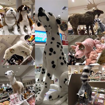 EddieWorld - all the cute stuffed animals I met here:) this is seriously one of the best rest stop! - Service Stations Near Me - Yermo, California EddieWorld - all the cute stuffed animals I met here:) this is seriously one of the best rest stop! - Service Stations Near Me - Yermo, California