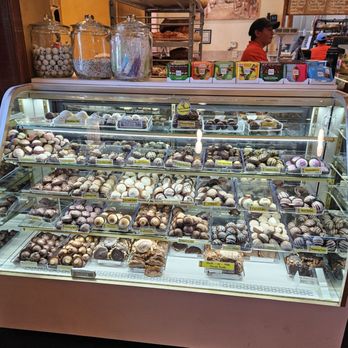 Schat's Bakery - Bakeries Near Me - Mammoth Lakes, California Schat's Bakery - Bakeries Near Me - Mammoth Lakes, California