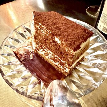 Poeta - Tiramisu - Italian Near Me - Austin, Texas