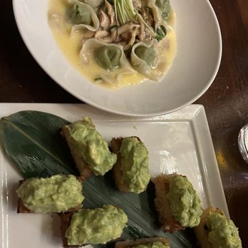 Koi Restaurant - Sushi Bars Near Me - New York, New York Koi Restaurant - Sushi Bars Near Me - New York, New York