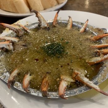 Mandina's Restaurant - Crab claws - Cajun/Creole Near Me - New Orleans, Louisiana