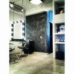Lounge Hair Make Up