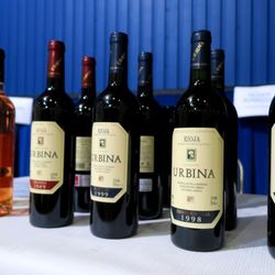 Town Hall Theatre - Urbina Wines Rioja Spanish