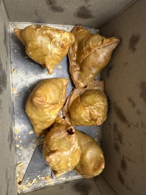 Raja Sweets & Indian Cuisine by null