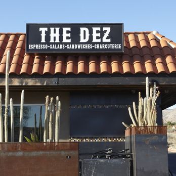 The Dez - Salad Near Me - Joshua Tree, California