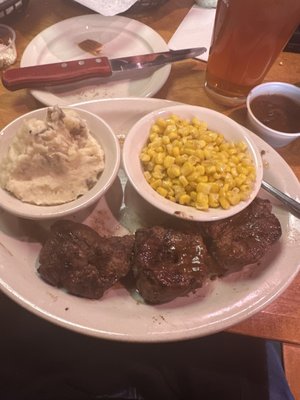 Texas Roadhouse by null