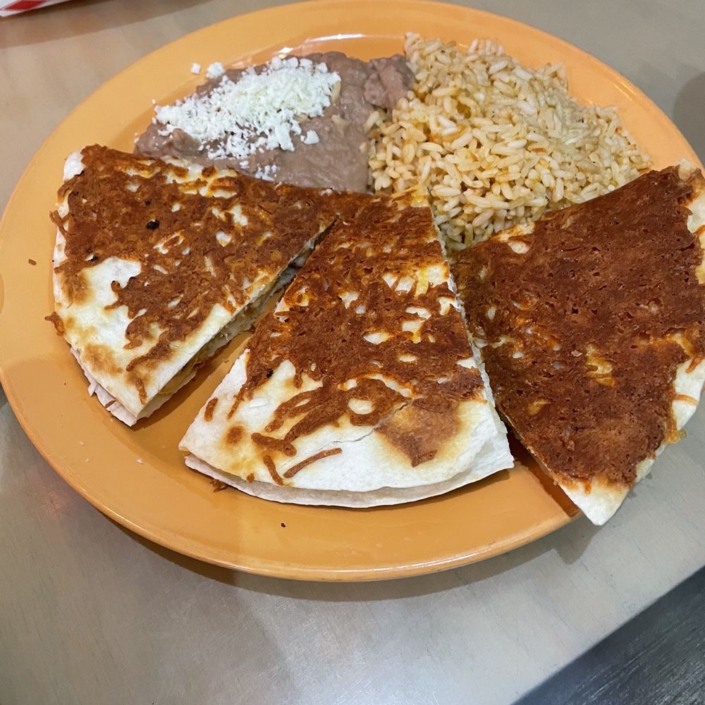 Tarahumara - Chicken quesadilla - Mexican Near Me - Park City, Utah Tarahumara - Chicken quesadilla - Mexican Near Me - Park City, Utah