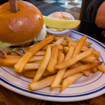 Broadway Diner - Fries that came with the burger - Diners Near Me - Hicksville, New York Broadway Diner - Fries that came with the burger - Diners Near Me - Hicksville, New York