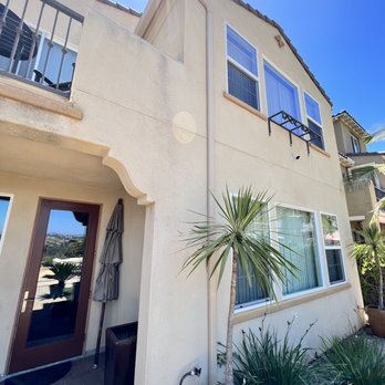 Polished Windows - Window Washing Near Me Polished Windows - Window Washing Near Me