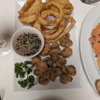 Harris' Restaurant - onion rings and fried mushrooms (the sauce pairs well with the mushrooms) - Steakhouses Near Me - San Francisco, California