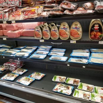 H Mart - Ready to cook at home - International Grocery Near Me - Honolulu, Hawaii