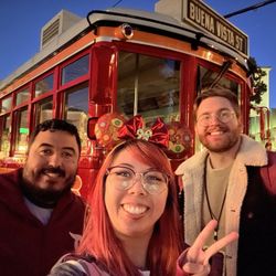 Disney's California Food & Wine Festival - IG: @ammysalamii