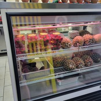 Botanas La Cruda - FRESH FRUITS - Seafood Near Me - Vallejo, California