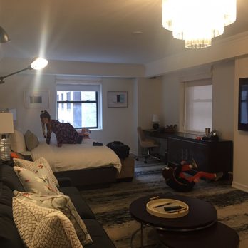 Perfect Room For A Family Of 4 King Bed And A Nice Pull Out Couch