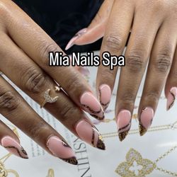 Mia Nails Spa