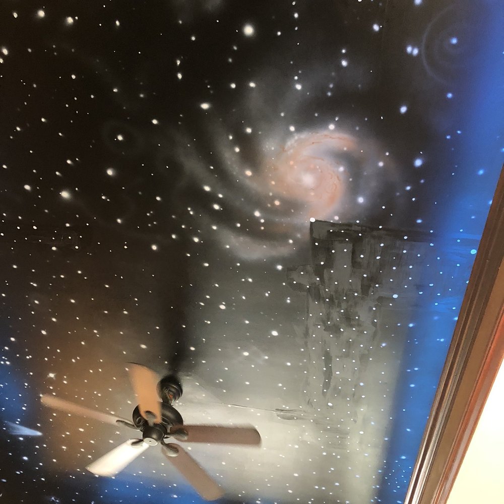 Galaxy Diner - Ceiling - Diners Near Me - New York, New York