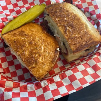 Biderman's Deli - Pastrami Sandwich - Delis Near Me - Austin, Texas Biderman's Deli - Pastrami Sandwich - Delis Near Me - Austin, Texas