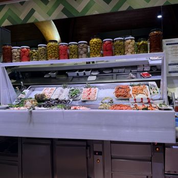 Ciutat Comtal - Seafood selection - Tapas Bars Near Me - Barcelona, B
