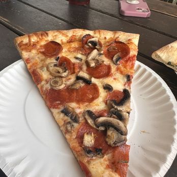Home Slice Pizza - Pepperoni & Mushroom - Pizza Near Me - Austin, Texas