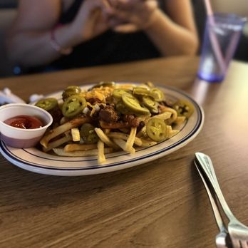 Mel’s Drive-In Nashville - Chili fries - American Near Me - Nashville, Tennessee Mel’s Drive-In Nashville - Chili fries - American Near Me - Nashville, Tennessee