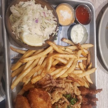 Pacific Catch - Mixed catch (fish n chips) - Sushi Bars Near Me - Santa Clara, California Pacific Catch - Mixed catch (fish n chips) - Sushi Bars Near Me - Santa Clara, California