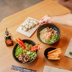 Makisu - Makisu restaurant - sushi, donburi and sides