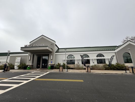 MOLLY PITCHER SERVICE AREA - Updated February 2025 - 167 Photos & 100 ...