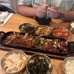 Spicy pork & banchan
