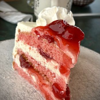 Bayside Cafe - Strawberry Shortcake - Breakfast & Brunch Near Me - Panama City Beach, Florida Bayside Cafe - Strawberry Shortcake - Breakfast & Brunch Near Me - Panama City Beach, Florida
