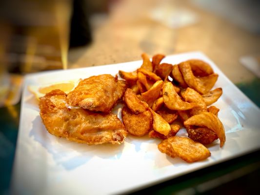 Umekes Fish Market Bar & Grill by null