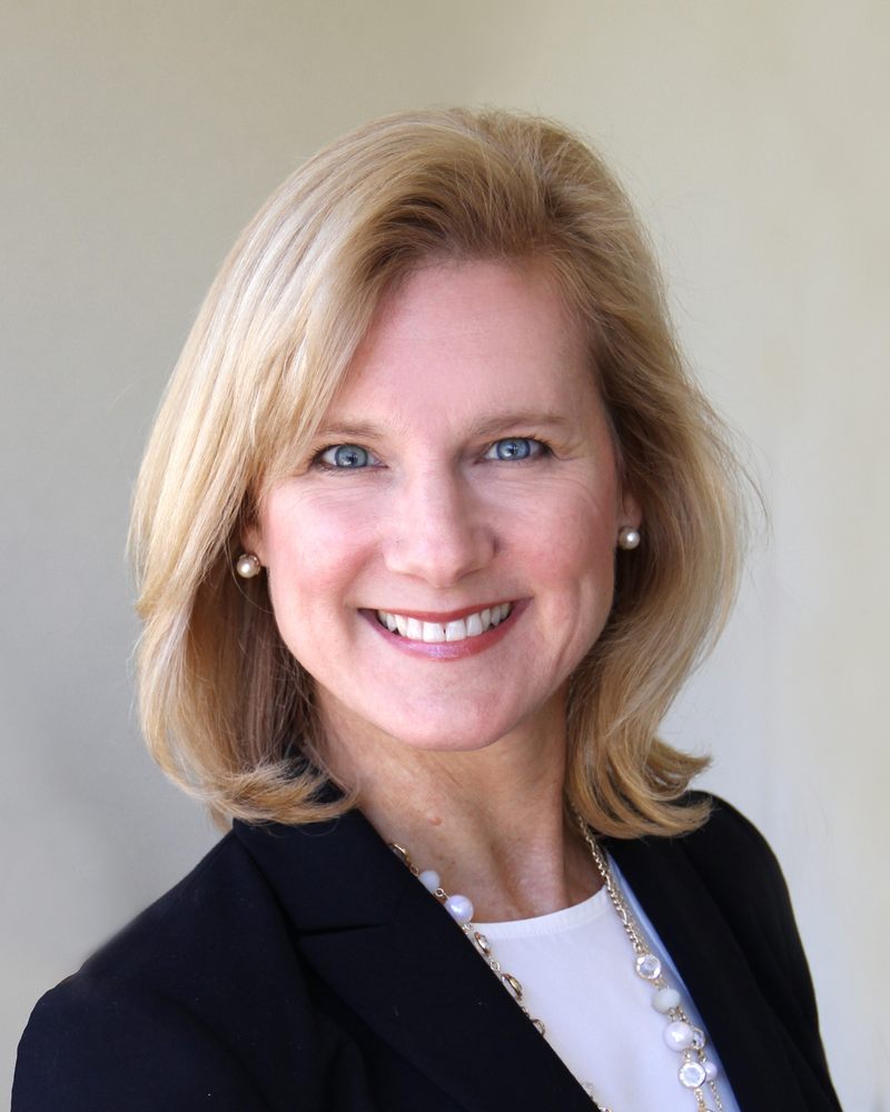 LISA LOPRIENO SOTHEBY’S INTERNATIONAL REALTY Updated June 2024 19