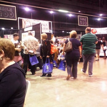Incredible Food Show - Local Flavor Near Me - Lexington, Kentucky Incredible Food Show - Local Flavor Near Me - Lexington, Kentucky