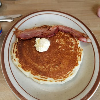 Lisa's Place - Kid pancake with bacon - Breakfast & Brunch Near Me - Thornton, Colorado Lisa's Place - Kid pancake with bacon - Breakfast & Brunch Near Me - Thornton, Colorado