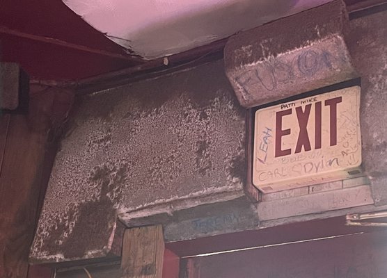 Bubba's Roadhouse & Saloon by null